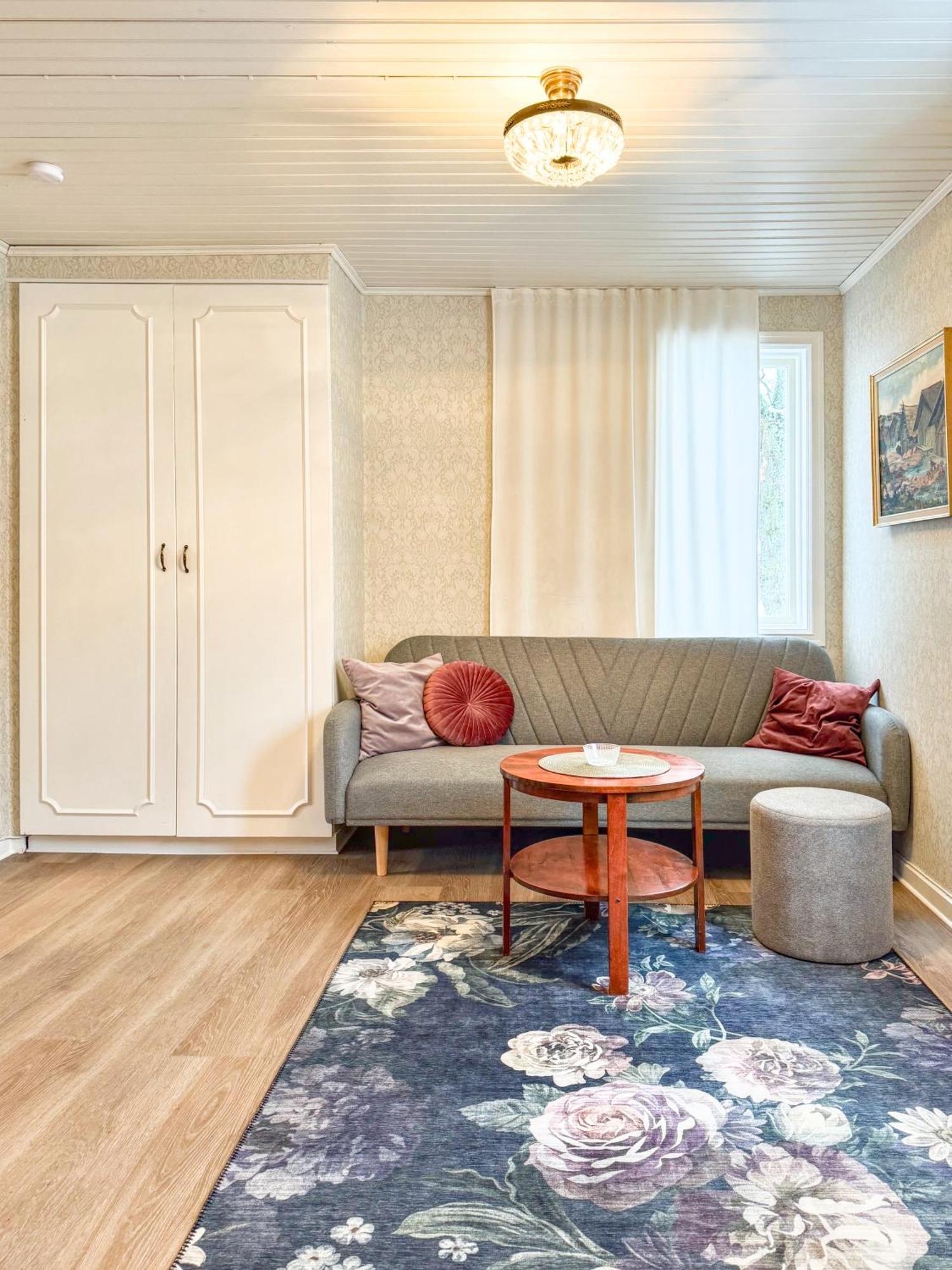 Strandbergs Stugor Mariehamn Exterior foto